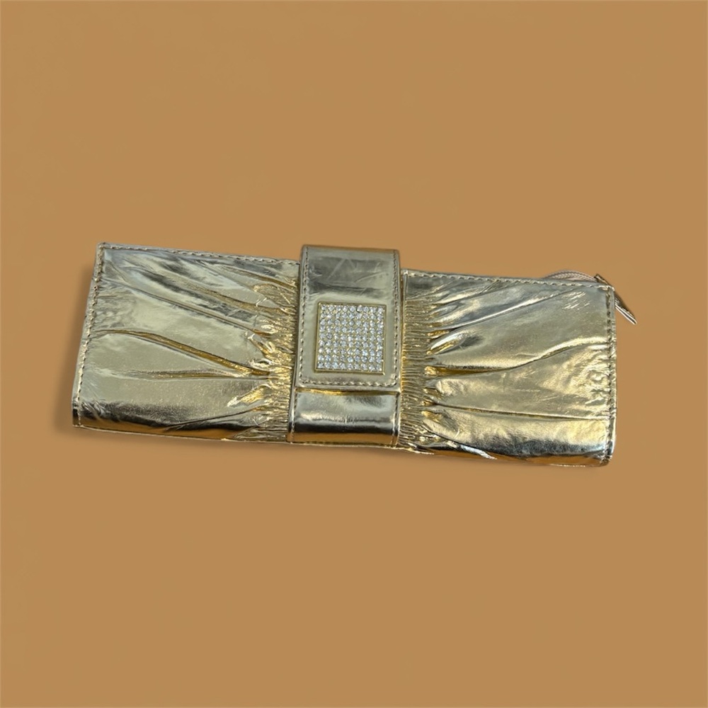 Elegant Metallic Gold Clutch